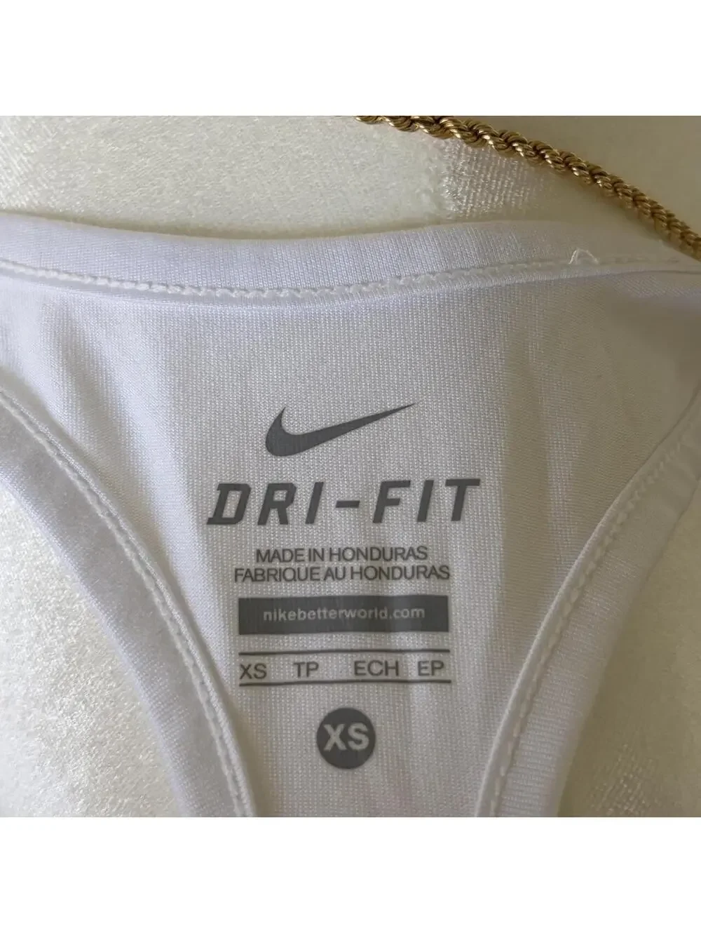 FITTED NIKE RACERBACK TANK